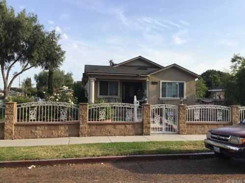 2844 Ohio Ave, South Gate, CA 90280-4032