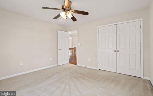 12257 Tulane Fls Dr, Bristow VA  20136-2183 exterior