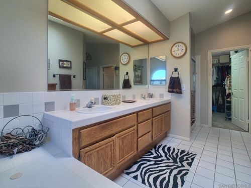 2435 Deland Dr, Alpine CA  91901-3192 exterior