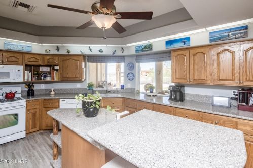 303 Pacific Dr, Lake Havasu City AZ  86406-4463 exterior