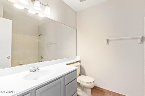 6931 Tuckey Ln, Glendale AZ 85303-3412 exterior