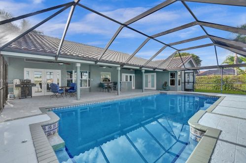 11601 Island Lakes Ln, Boca Raton, FL 33498-6802