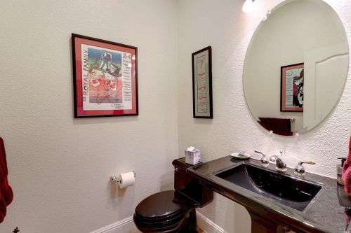 104 Riviera Dr, Rio Vista CA  94571-2243 exterior