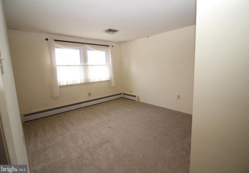 502 6th St, Lansdale PA  19446-2742 exterior