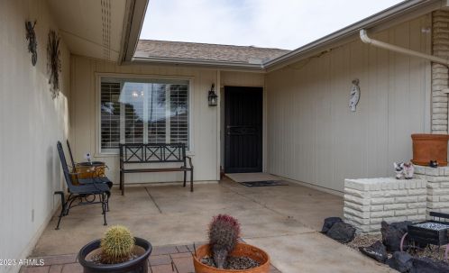 9604 Briarwood Cir, Sun City, AZ 85351-1431