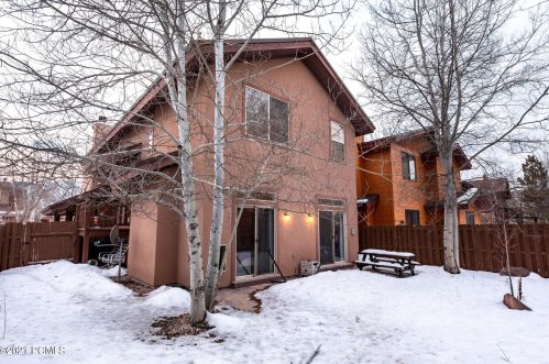 1110 Station Loop Rd, Park City, UT 84098-5425