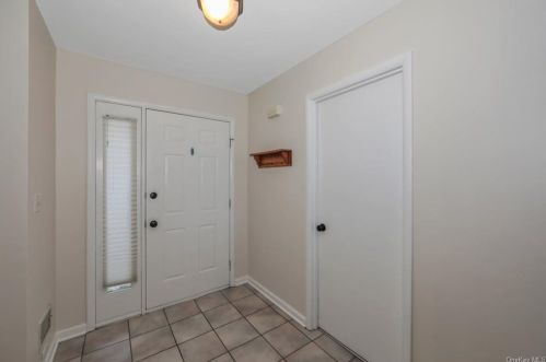 184 Route 303, Congers, NY 10920-1766