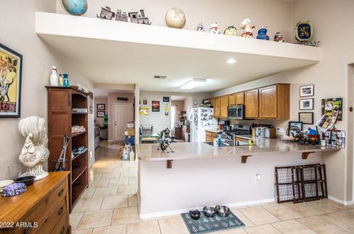 18221 144th Ave, Sun City AZ 85374-4239 exterior