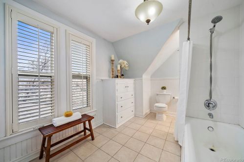 800 Franklin St, Denver CO 80205-3324 exterior