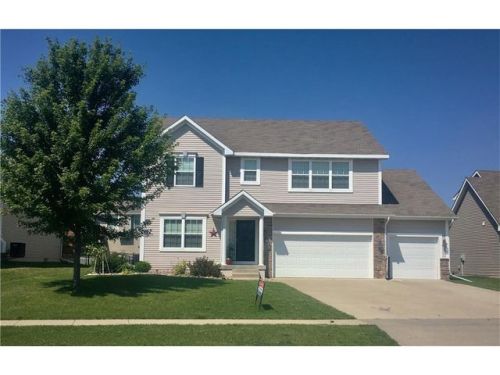 5916 94th St, Camp Dodge, IA 50131-3045