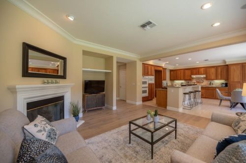 7145 Lahinch Dr, Gilroy CA  95020-3058 exterior