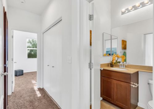 3182 Bridgeway Dr, Rancho Cordova CA  95670-6246 exterior