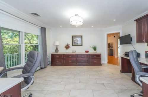 19 Marisa Ct, West Milford NJ  07480-3000 exterior