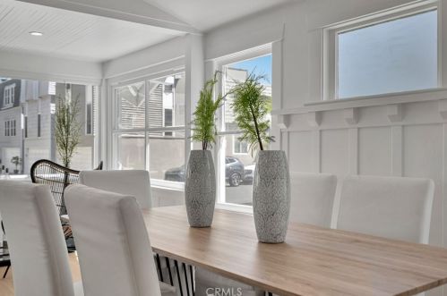 307 Fernando St, Newport Beach CA  92661-1236 exterior