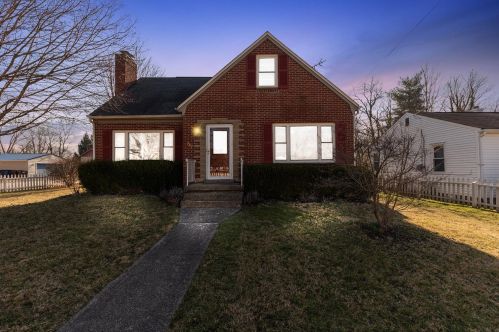 307 Broadway St, New Harmony, OH 45176-1014