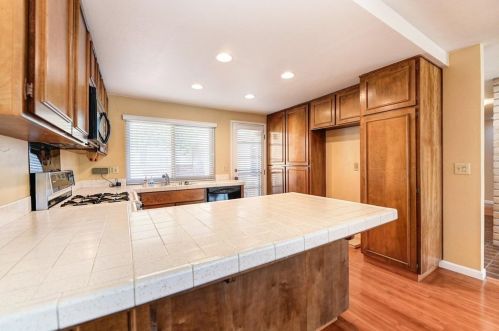 6922 Toluca Ln, Citrus Heights CA  95621-4321 exterior