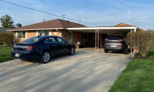 913 Sharon Dr, Liberty Township, OH 45036