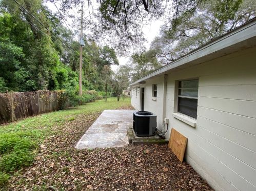 27071 Roper Rd, Brooksville, FL 34602-7205