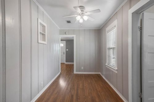 4812 Calmont Ave, Fort Worth TX  76107-5315 exterior