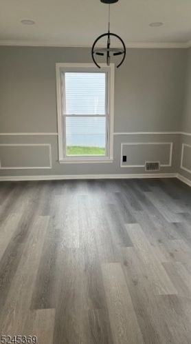 14 Ironwood Way, West Paterson NJ  07424-2019 exterior