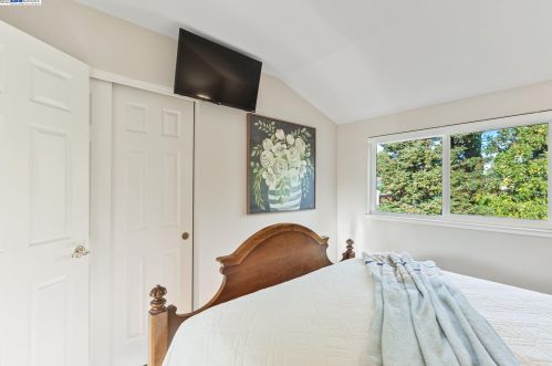 7793 Peppertree Rd, Pleasanton CA  94568-1348 exterior