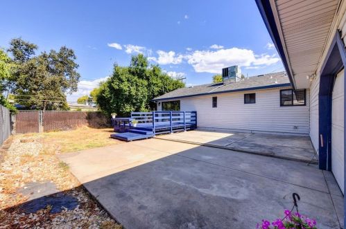 10547 Dolecetto Dr, Rancho Cordova CA  95670-3717 exterior