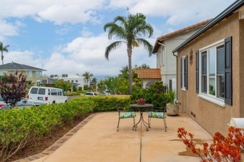 4504 Osprey St, San Diego, CA 92107-4033