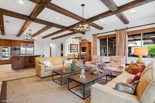 14203 Caminito Vistana, San Diego CA 92130-3724 exterior