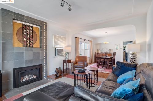 2834 60 Ave, Oakland CA 94605-1504 exterior