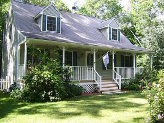 42 Lapham Farm Rd, Glocester, RI 02859-4011