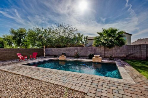 3860 Ashley Dr, Chandler AZ  85286-2714 exterior