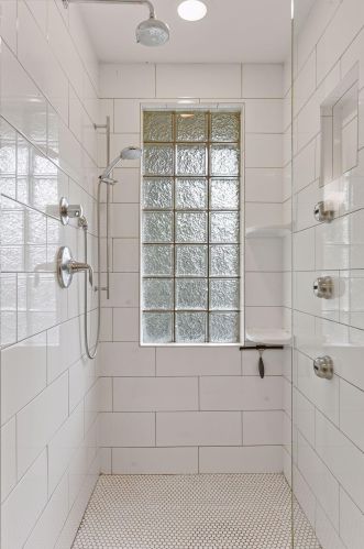 6812 Wooddale Ave, Minneapolis MN  55435-1635 exterior