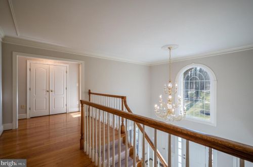 281 Golden Woods Ct, Great Falls VA  22066-4152 exterior