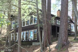 364 Wolf Pit Ln, Stoneybreak, PA 17267-8165