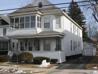 1094 Baker Ave, Schenectady, NY 12309-5702