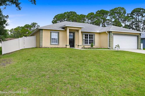 1608 Jupiter Blvd, Melbourne, FL 32907-2731