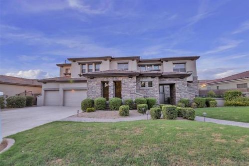624 Phelps St, Gilbert, AZ 85295-1595