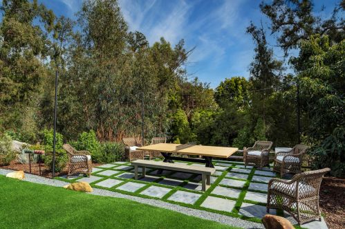 871 Deerpath Rd, Santa Barbara CA  93108-1800 exterior