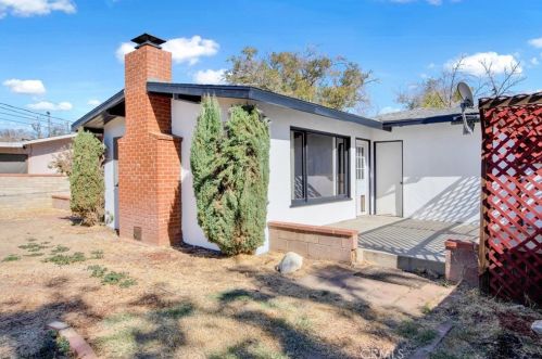 44035 Cedar Ave, Lancaster CA  93534-4422 exterior