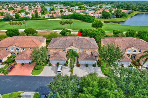 12504 Crystal Pointe Dr, Boynton Beach, FL 33437-5670