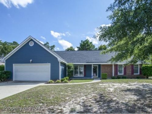 678 Prestige Blvd, Fayetteville, NC 28314-5292