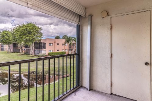 15072 Ashland Pl, Delray Beach FL  33484-4155 exterior