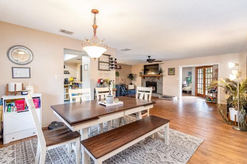 1688 Jaguar Cir, Apopka, FL 32712-3838