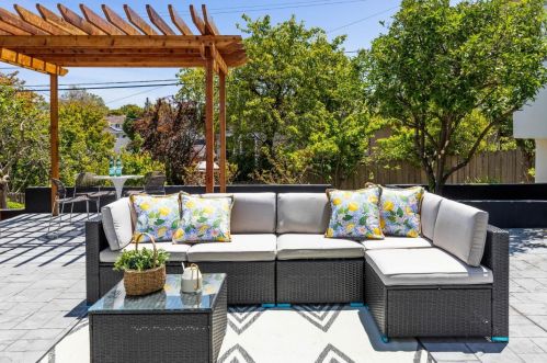 347 Paramount Dr, Millbrae CA  94030-1324 exterior