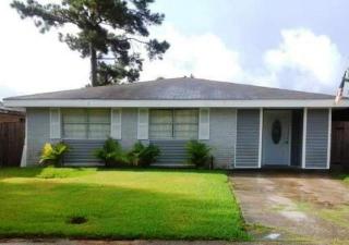 2565 Joy Ann Dr, Marrero, LA 70072-6421
