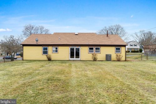 238 Tiffany Ln, Willingboro NJ  08046-3856 exterior