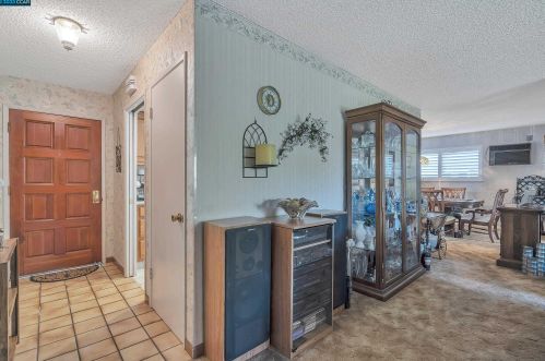 4669 Regina Ln, Concord, CA 94521-2023