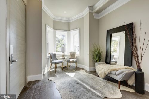 117 New York Ave, Washington, DC 20001-1229