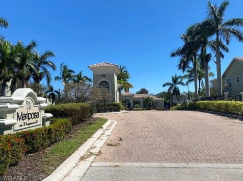 1415 Mariposa Cir, Naples FL  12204-7272 exterior