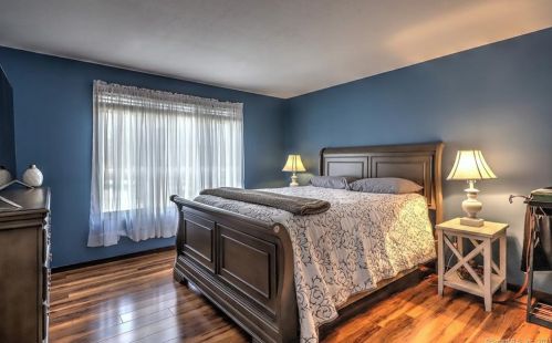 53 Alison Ave, Wallingford CT 06492-3302 exterior